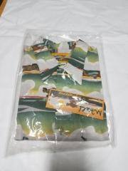 Reyn Spooner Aloha Shirt, M. Field design, paddling surfer pattern, Unopened.