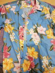 Joe Kealoha Aloha Shirt, Button Up, coconut buttons, Blue w. floral pattern, L